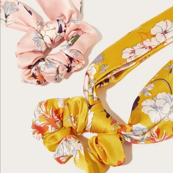 Floral Silk Scrunchie 2pc - Picture 3 of 3